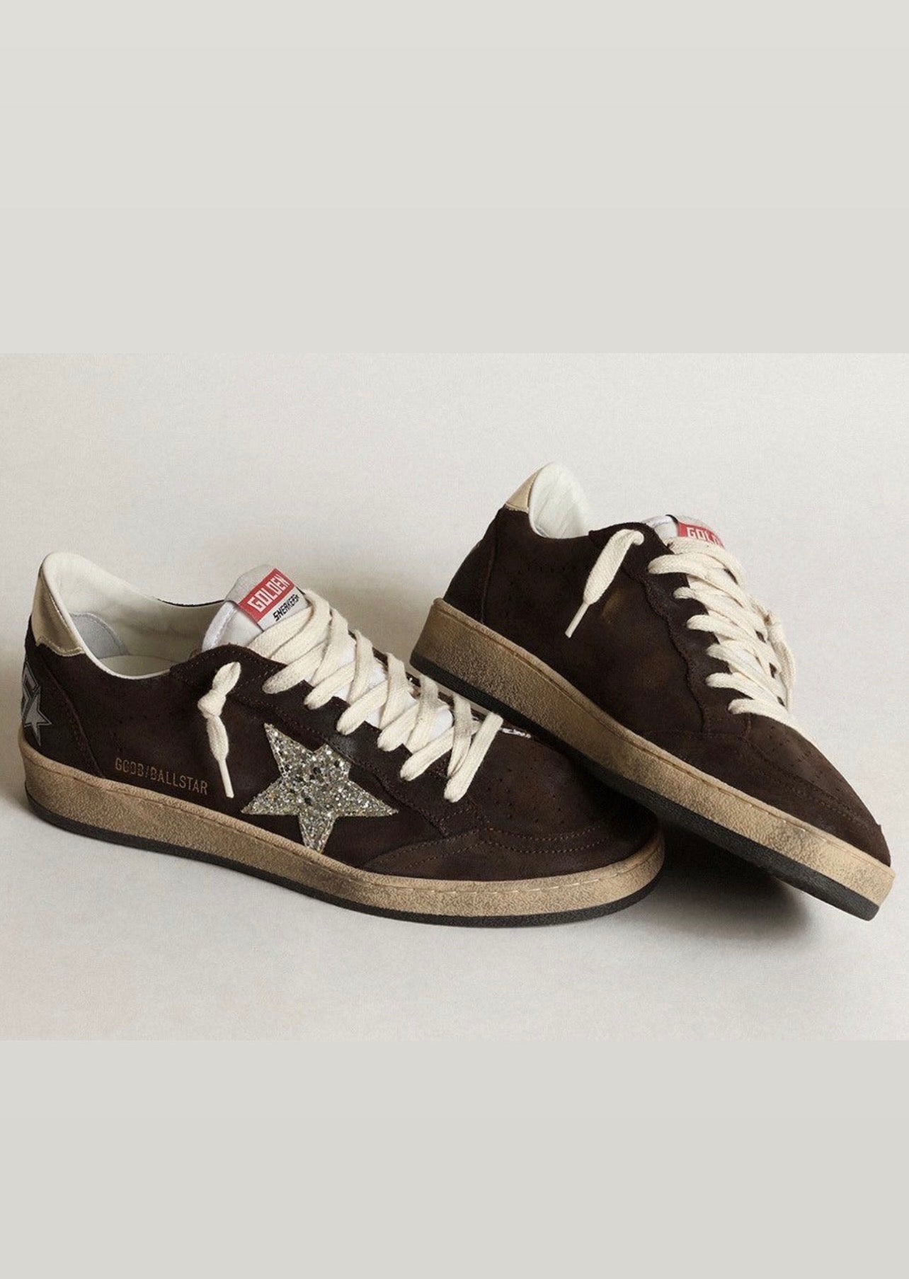 Golden Goose Ball Star Café Oscuro / Estrella Plata Glitter / Talón Blanco / Agujetas Blancas
