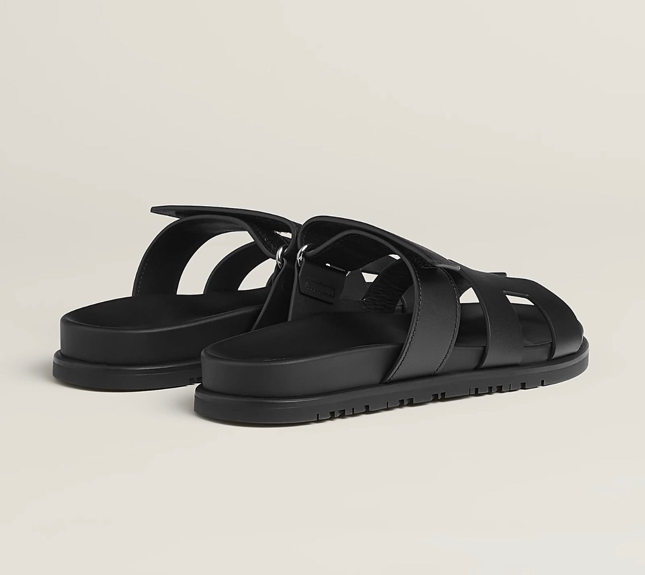 Hermès Sandalias Chypre Negras