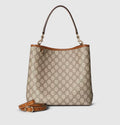 Gucci Emblem medium bucket bag Beige