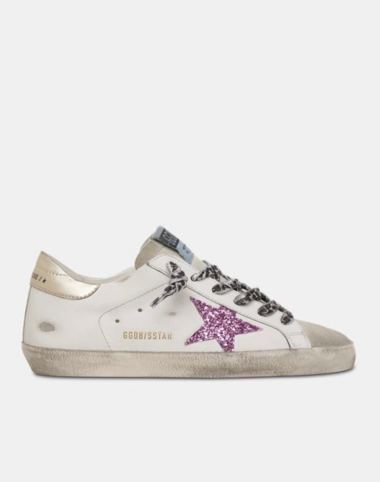 Golden Goose Superstar Blanco / Estrella Morada Glitter / Talón Dorado Metálico / Puntera Beige de Gamuza / Agujetas Animal Print