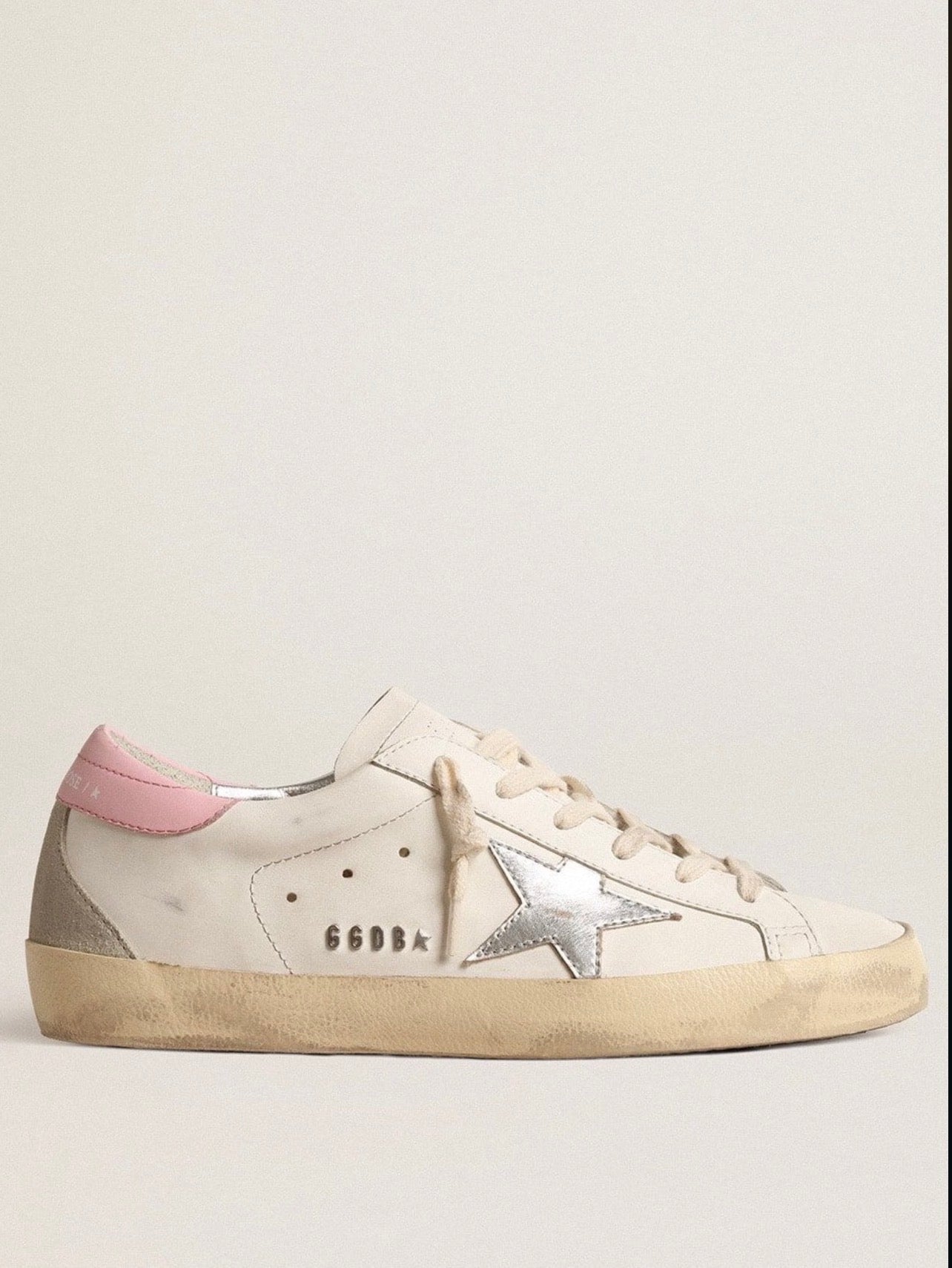 Golden Goose Superstar Piel Blanca / Estrella Plateada Metálica / Talón Rosa Pastel / Puntera de Gamuza Beige